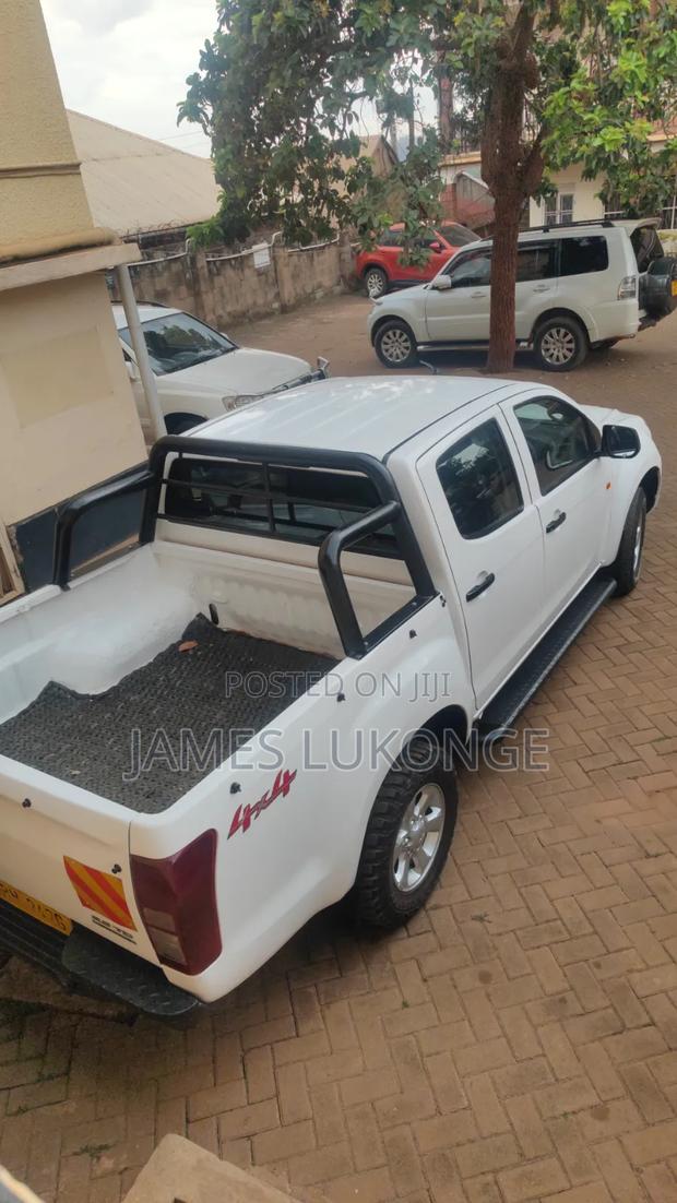 Isuzu D-MAX 2018 White