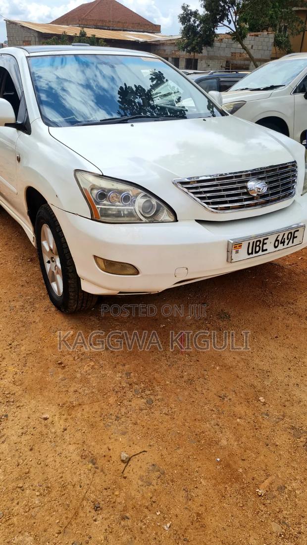 Toyota Harrier 2.4 2006 White