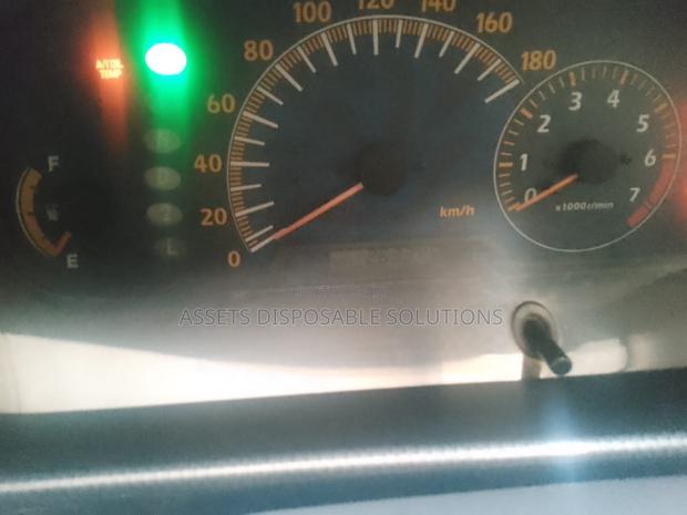 Toyota Noah 2001 Blue
