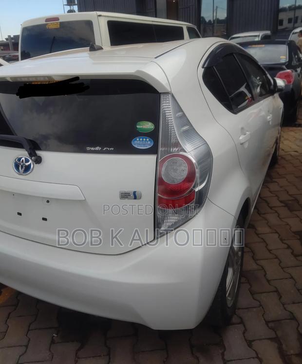 Toyota Aqua 2013 White