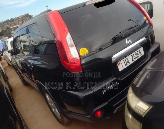 Nissan X-Trail 2012 Black