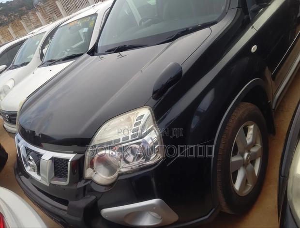 Nissan X-Trail 2012 Black