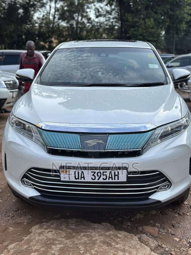 Toyota Harrier 2017 White