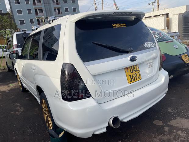 Subaru Forester 2004 White