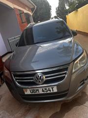 Volkswagen Tiguan 2010 Gray for sale