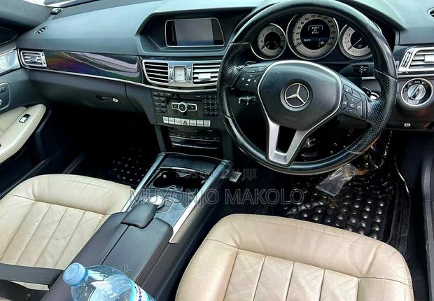 Mercedes-Benz E250 SV Premium 2014 Gray