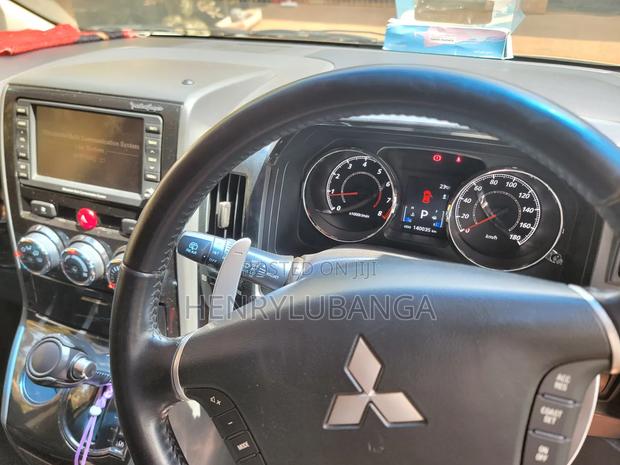 Mitsubishi Delica D:5 2011 Pearl