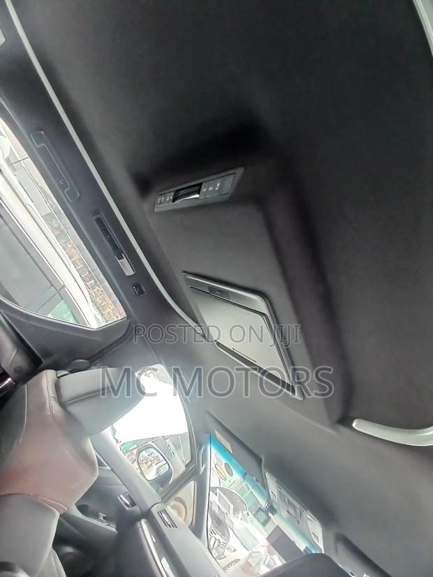 Toyota Alphard 2.5 Petrol AWD 2020 White