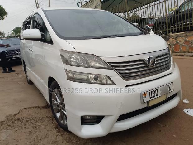 Toyota Vellfire V 2.4 4WD 7-Seater 2010 White