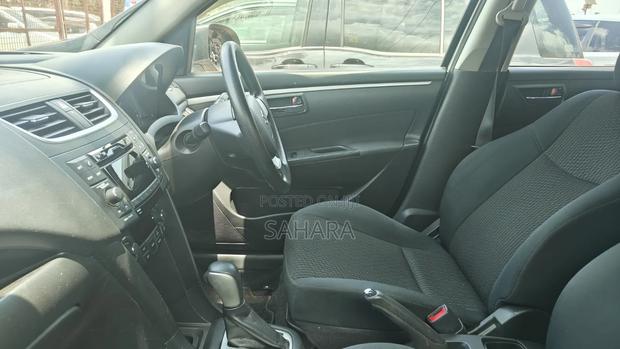 Suzuki Swift 2013 Silver