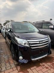 Toyota Noah 2.0 AWD (8 Seater) 2015 Black for sale