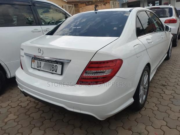 Mercedes-Benz C180 2011 White