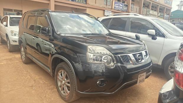 Nissan X-Trail 2013 Black