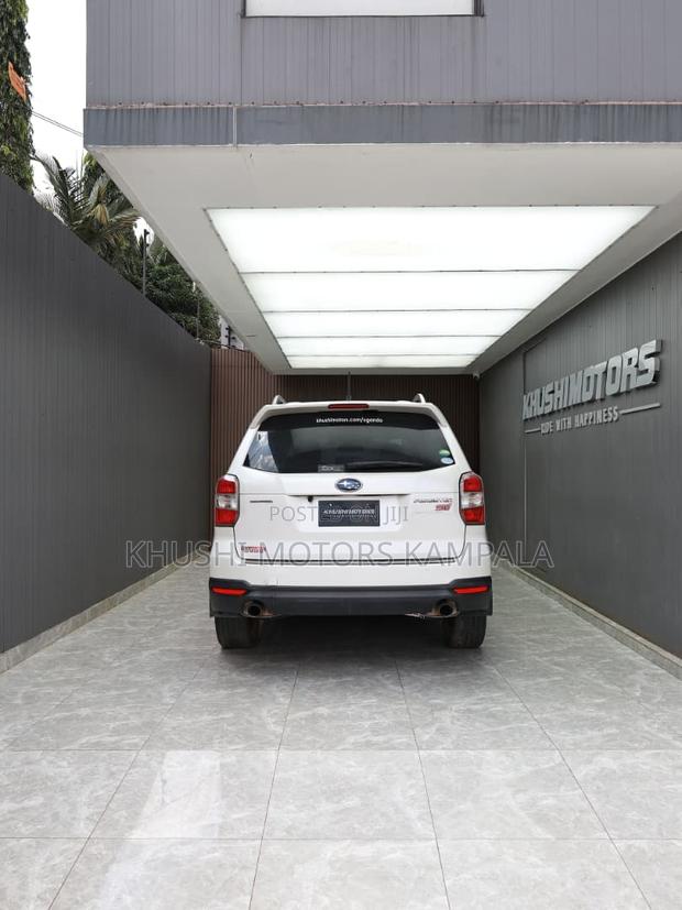 Subaru Forester 2012 White