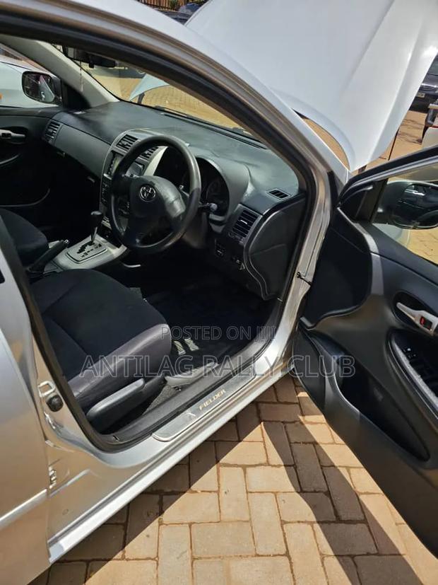 Toyota Corolla Fielder 2008 Silver