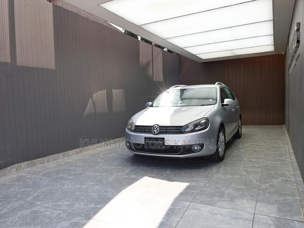 Volkswagen Golf 2011 Silver