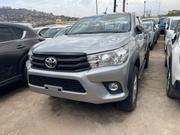 Toyota Hilux 2018 Gray for sale