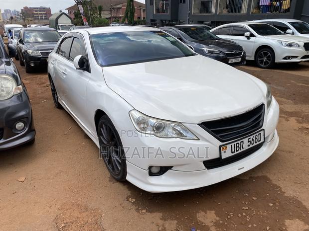 Toyota Mark X 2013 White