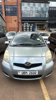 Toyota Vitz 2007 Silver for sale