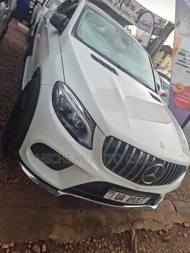 Mercedes-Benz GLE-Class 2020 White