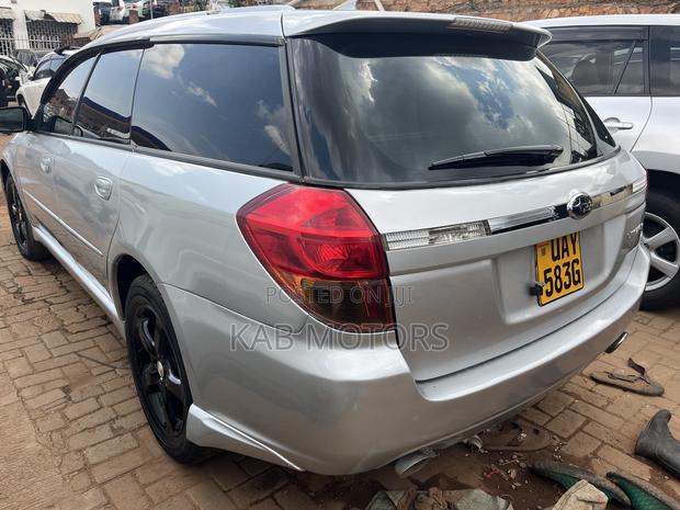 Subaru Legacy 2.0 2007 Silver