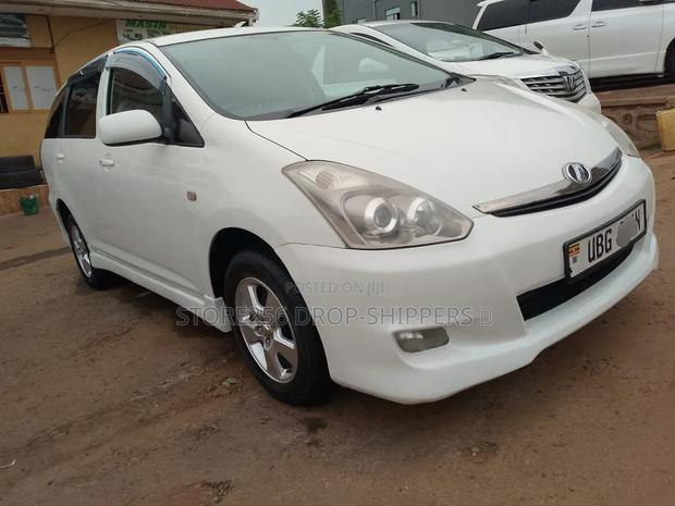 Toyota Wish 2006 White