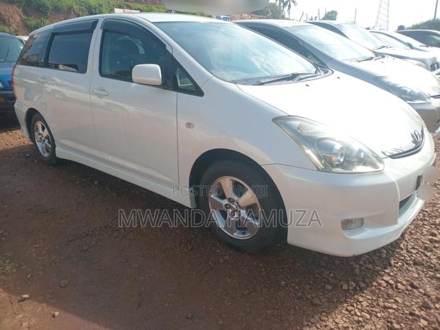 Toyota Wish 2007 White