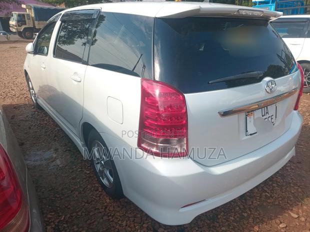 Toyota Wish 2007 White