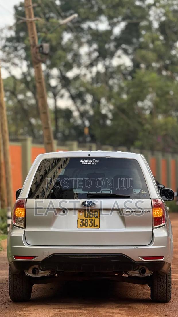 Subaru Forester 2.5X Automatic 2012 Silver