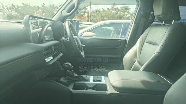 Toyota Land Cruiser Prado 2024 White