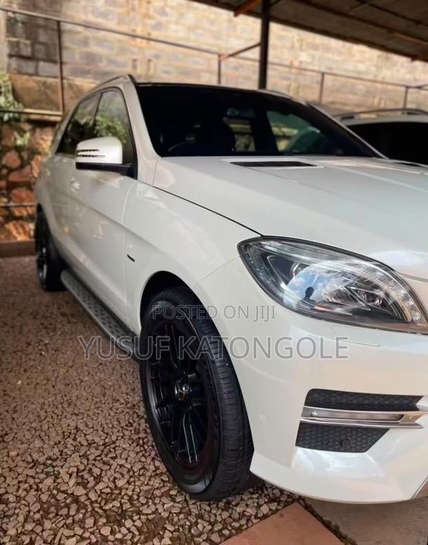 Mercedes-Benz M Class ML 350 4Matic 2013 White