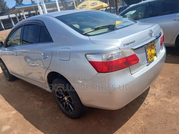 Toyota Premio 1.8 AWD 2009 White