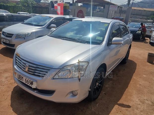Toyota Premio 1.8 AWD 2009 White
