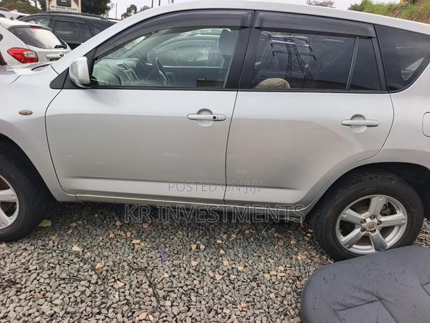 Toyota RAV4 2.0 4x4 2007 Silver