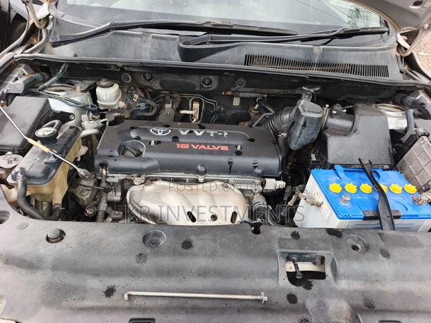 Toyota RAV4 2.0 4x4 2007 Silver
