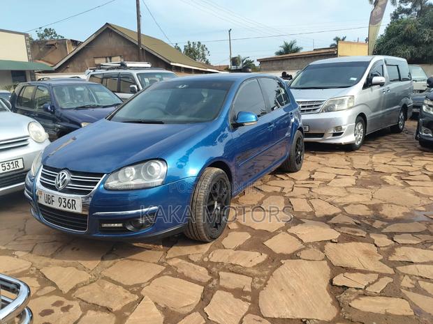 Volkswagen Golf 2005 Blue