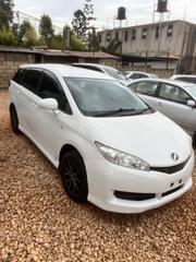 Toyota Wish 2013 White for sale
