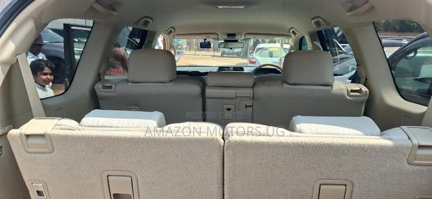 Toyota Land Cruiser Prado 2.8 2018 Beige
