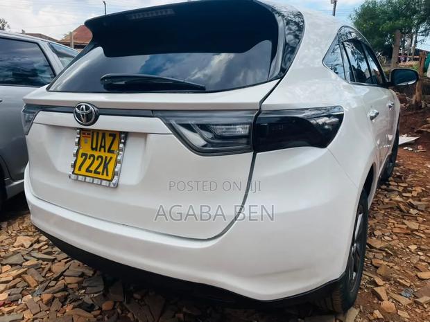 Toyota Harrier 2013 White