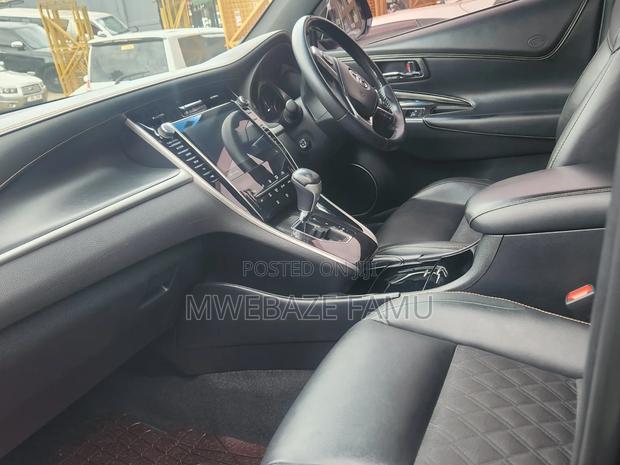 Toyota Harrier 2018 Black