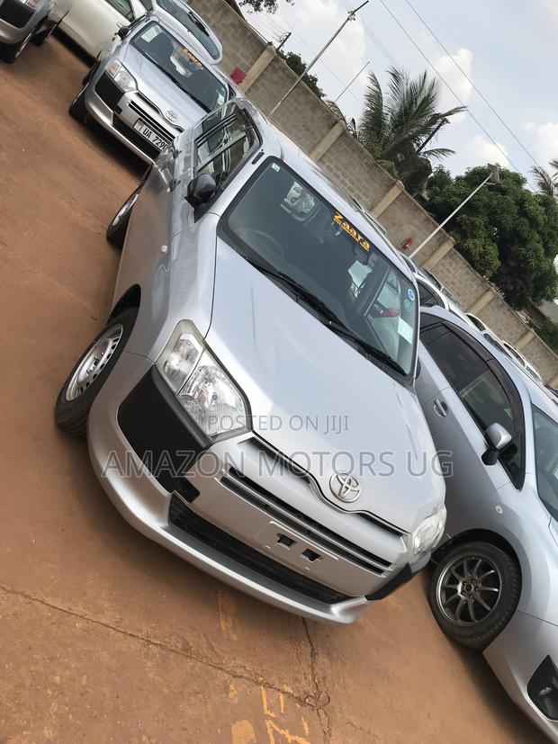 Toyota Probox 1.5 DX 2WD 2017 Silver