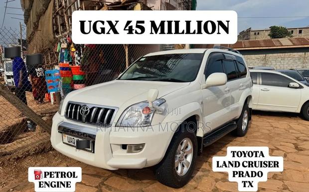 Toyota Land Cruiser Prado 2005 White