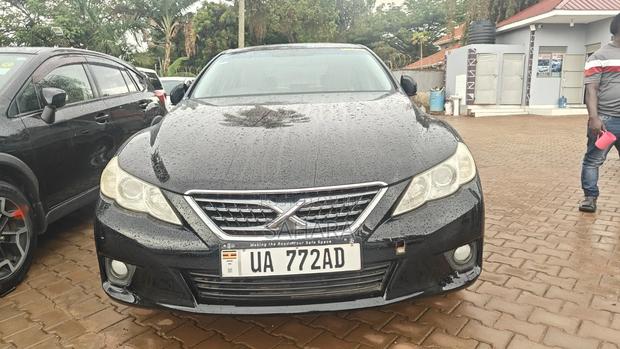 Toyota Mark X 2010 Black