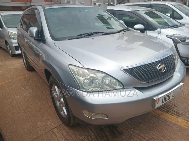Toyota Harrier 2010 Silver