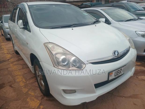 Toyota Wish 2007 White