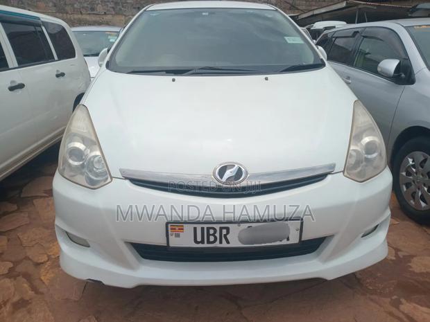 Toyota Wish 2007 White