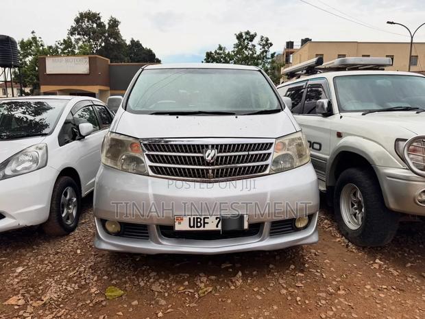 Toyota Alphard 2008 Silver