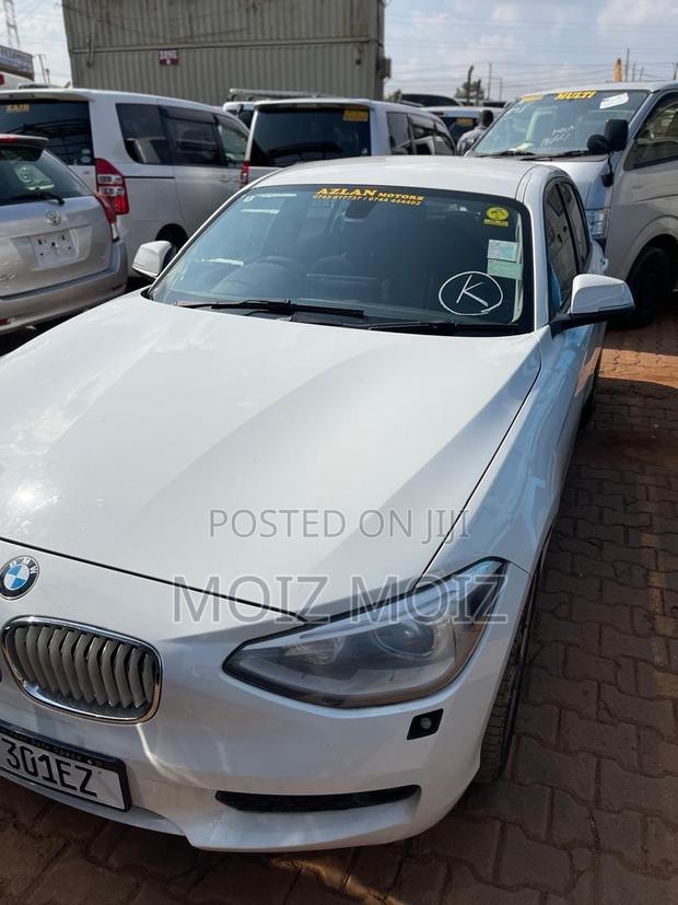 BMW 120i 2012 White
