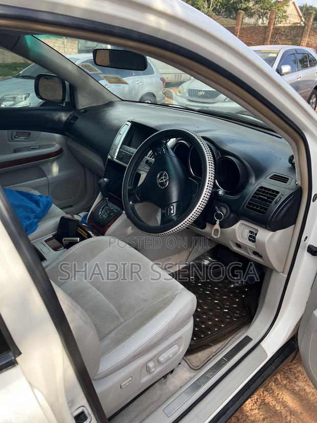 Toyota Harrier 2010 White