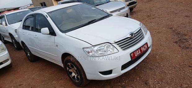 Toyota Corolla II 1999 White